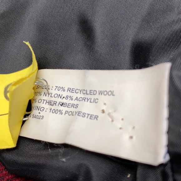 Gap 70% Recycled Wool Red/Black Plaid Coat Size: Medium - Picture 17 of 17